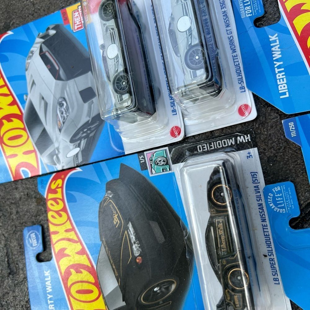 Nissan Hotwheels Lot - Picture 2 of 6